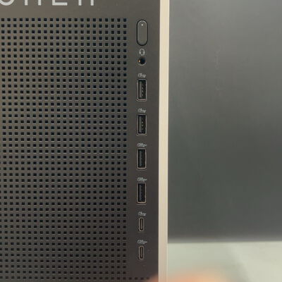 【熊本浜線店】中古  HP OMEN L16 (INTEL Core Ultra 7 265F/32GB/SSD1TB/なし/GeForce RTX5060Ti 16GB/W11H) 5370001344 