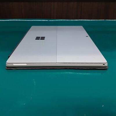 【鹿児島店】中古  Suｒfece　Ｐｒｏ6(i5-8350U/8GB/SSD128GB/W11P) 4700001126 
