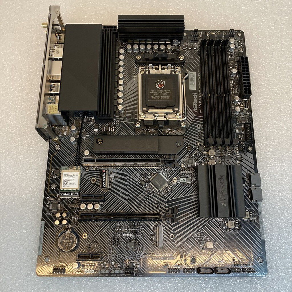 中古 ASRock B650 PG Lightning WiFi (B650 AM5 ATX DDR5
