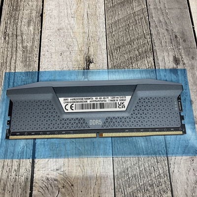 【広島店】中古  PC5-44800 32GB デスクトップ用(DDR5-5600) 149157 