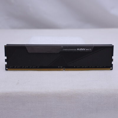 【通販センター】中古  PC4-25600 8GB デスクトップ用(DDR4-3200) 140727 