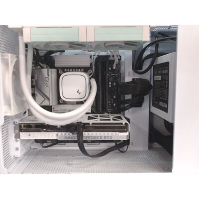 【前橋ｲﾝﾀｰｱｶﾏﾙ店】中古  自作パソコン(i5 13600K/32GB/SSD1TB/RTX4060Ti 8GB/W11H) 4540002561 