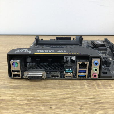 【津ラッツ店】中古  ASUS TUF B450M-PLUS GAMING (B450 AM4 mATX DDR4) 137897 