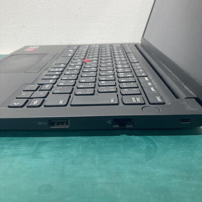 【浦添城間店(沖縄)】中古  Lenovo ThinkPad E14 Gen5(Ryzen 5 7430U/8GB/SSD256GB/14.0FHD/W11P) 4780001540 