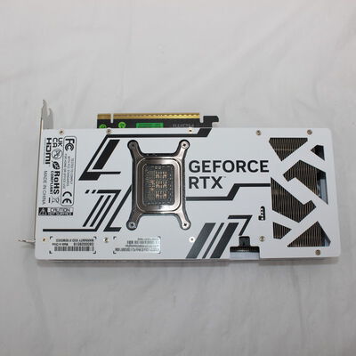 【通販センター】中古  玄人志向 GK-RTX5070-E12GB/WHITE/DF (RTX5070 12G) 176913 