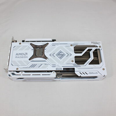 【通販センター】中古  ASRock RX9070XT SL 16G Steel Legend 16GB (RX9070XT 16G) 176937 