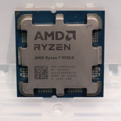 【札幌店】中古  AMD Ryzen 7 9700X (AM5/3.8GHz/40M/C8/T16/65W) 1460024845 