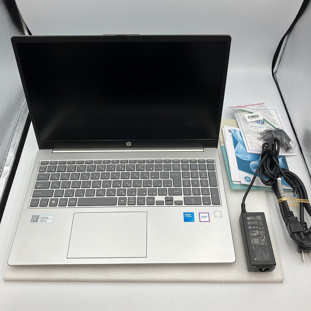 中古 HP Laptop 15-fd1002TU(5 120U/16GB/SSD512GB/15.6 1920x1080