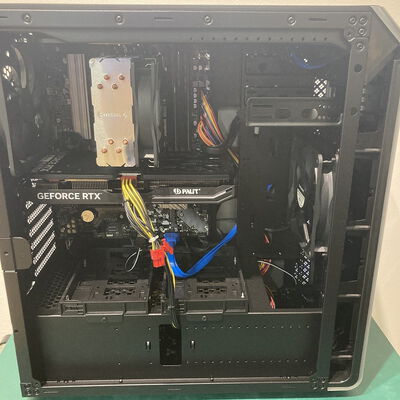 【浦添城間店(沖縄)】中古  GALLERIA XA7R-R47(Ryzen 7 5700X/16GB/SSD1TB/RTX4070 12GB/W11H) 4780001563【8/6値下げ!】 