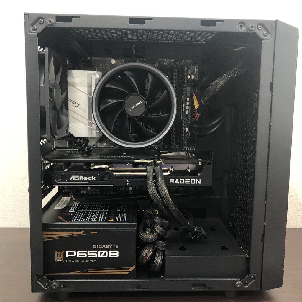 中古 自作PC(Ryzen 7 5800X3D/32GB/SSD500GB/RX9060XT 16GB/W11H