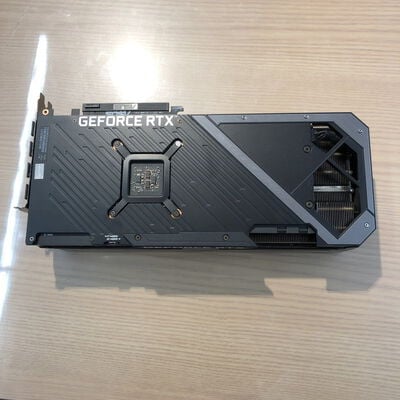 【姫路店】中古  ASUS ROG-STRIX-RTX3070-O8G-GAMING (RTX3070 8G) 143896 