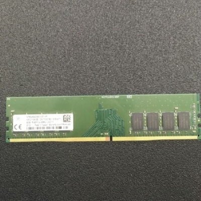 【博多店】中古  PC4-21300 8GB デスクトップ用(DDR4-2666) 126165 