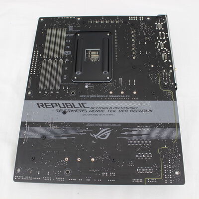 中古  ASUS ROG STRIX B550-F GAMING(WI-FI)(B550 AM4 ATX) 142908 