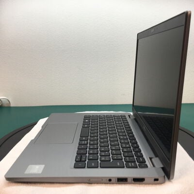 【佐賀南部バイパス店】中古  DELL Latitude 5320 (Intel Core i7 1185G7 3.0GHz/16GB/SSD256GB/-/-/13.3/1920x1080/Wi-Fi/WEBCAM/W11H64) 180537 