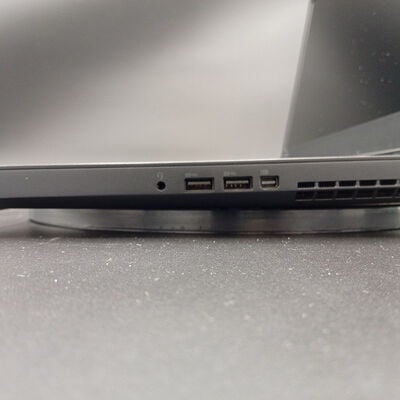 【大須店】中古  Lenovo ThinkPad P52　20MAS12700 (Core i7 8750H/16GB/SSD512GB/-/NVIDIA Quadro P1000 4GB/15.6ｲﾝﾁ/1920x1080/Wi-Fi/WEBCAM/W11H64) 176658 