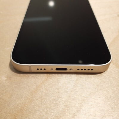 【鹿児島店】中古  【docomo版SIMフリー】Apple iPhone14 6.1インチ 128GB (スターライト) MPUQ3J/A 154870 