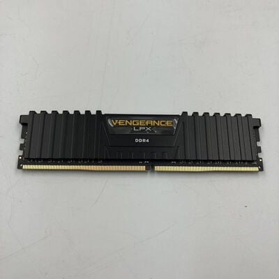 【なんば店】中古  PC4-28800 16GB デスクトップ用(DDR4-3600) 140734 