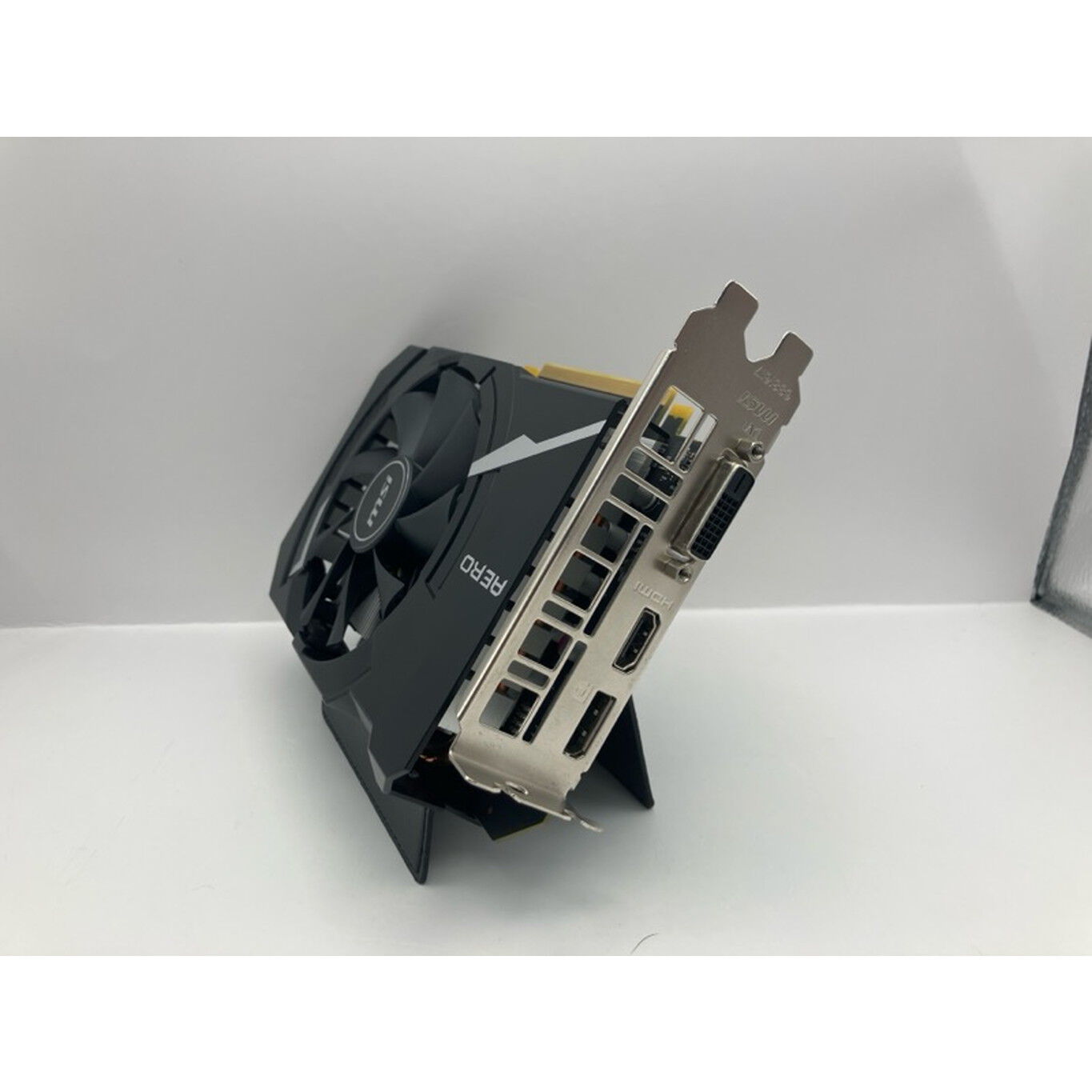 中古 MSI GeForce GTX 1660 SUPER AERO ITX OC (GTX1660 SUPER) 141207
