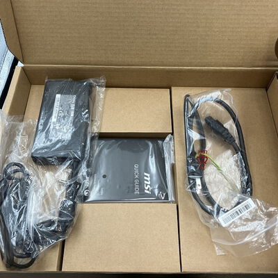 【新潟店】中古  MSI Katana-17-B13VEK-4339JP(i7-13620H/16GB/SSD1TB/RTX4050/LAN+WLAN/17.3 1920x1080 144Hz/W11H) 3290006910