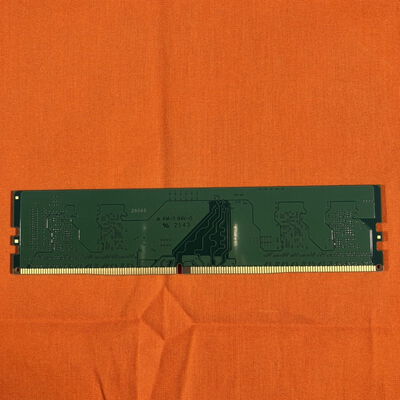 【なんば店】中古  PC4-25600 8GB デスクトップ用 140727 