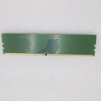 【通販センター】中古  PC4-25600 8GB デスクトップ用(DDR4-3200) 140727 