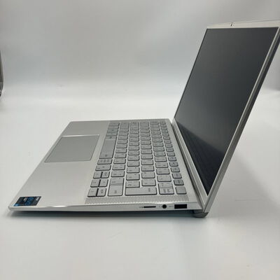 【なんば店】中古  DELL inspiron 7300 (i7 1165G7/8GB/SSD512GB/WLAN/13.3FHD) 3280023674 