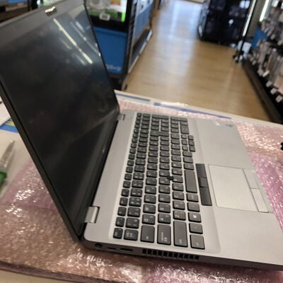 【宮崎恒久店】中古  DELL Latitude 5510 (Intel Core i5 10210U 1.60GHz/16GB/SSD1TB/-/オンボード/15.6/1366x768/GbE/Wi-Fi/WEBCAM/W11H) 193646 