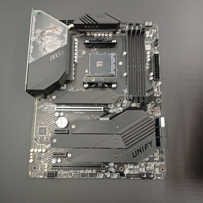 【大須店】中古  MEG B550 UNIFY B550/AM4 3120022899 