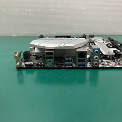 【浦添城間店(沖縄)】中古  ASRock B550M WiFi (B550 AM4 mATX DDR4) 4780001059