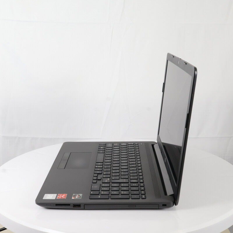 中古 HP 255 G7(AMD Ryzen 5 2500U with Radeon Vega Mobile Gfx/8GB