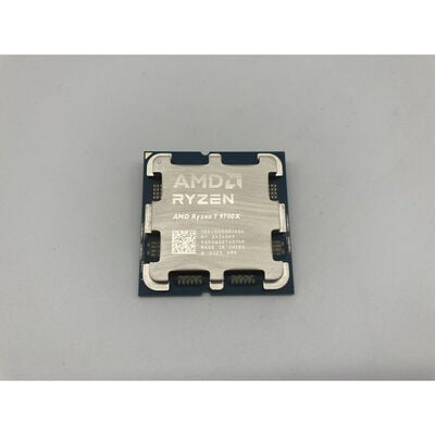 【郡山安積店】中古  AMD Ryzen 7 9700X (AM5/3.8GHz/40M/C8/T16/65W) 169022 