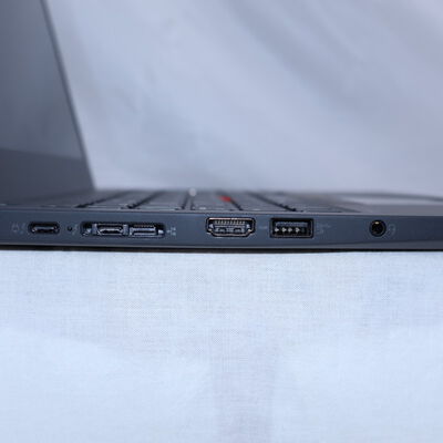 【通販センター】中古  Lenovo ThinkPad T14s Gen 2(Intel Core i5 1145G7 2.60GHz/16GB DDR4/SSD256GB/-/オンボード/14/1920x1080/Wi-Fi/WEBCAM/W11H/VBT) 203255 