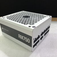 中古  CORSAIR CP-9020231-JP(RM750WH2021 ATX750W 80+G P) 4720001742 