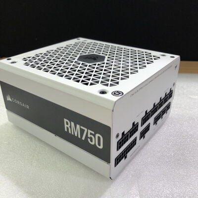 【甲府飯田店】中古  CORSAIR CP-9020231-JP(RM750WH2021 ATX750W 80+G P) 4720001742 