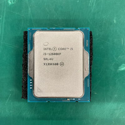 【神戸・三宮店】中古  INTEL Core i5 12600KF (1700/3.7G/20M/C10/T16) 147860 