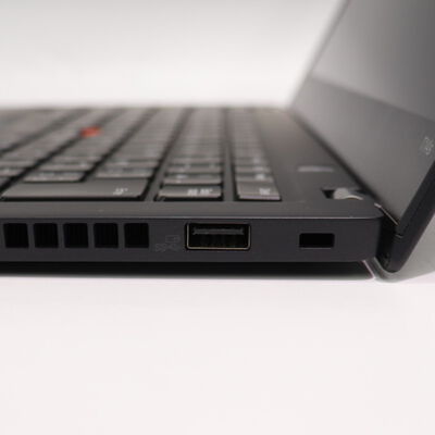 【札幌店】中古  Lenovo ThinkPad T14s Gen1 (i7-10610U/16GB/SSD512GB/14/1920x1080/W11P) 3210016323 