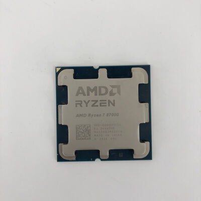 【長野稲里店】中古  AMD Ryzen 7 8700G (AM5/4.2GHz/24M/C8/T16/65W) 166430 