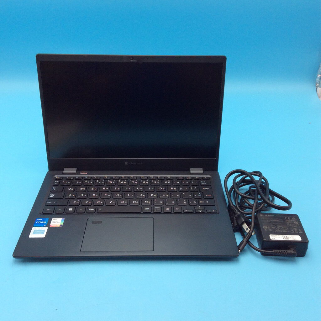 中古 dynabook G83/HU A6G9HUFAD525 (Intel Core i5 1135G7 2.40GHz