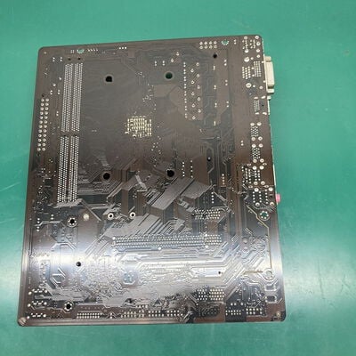 【浦添城間店(沖縄)】中古  【付属品欠品】 B450 S2H V2(B450 AM4 mATX DDR4) 3480039004 