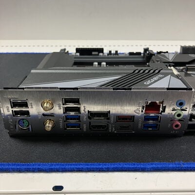 【大宮店】中古  GIGABYTE Z690 UD AX 1250007849 