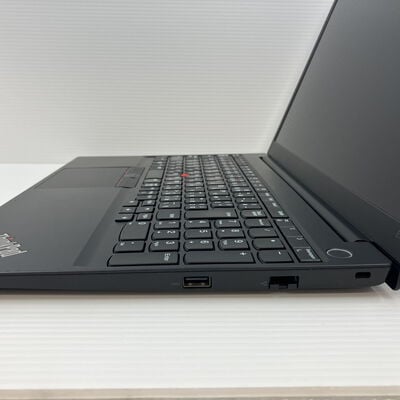 【秋葉原本店】中古  LENOVO E15 Gen2 MSO 指紋認証あり (Intel Core i5 1135G7 2.4GHz/8GB/SSD256GB/-/オンボード/15.6/1920x1080/GbE/Wi-Fi/WEBCAM/W11P/Microsoft Office Home and Business 2024) 188455 