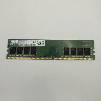 【秋葉原本店】中古  PC4-21300 8GB デスクトップ用(DDR4-2666) 126165 