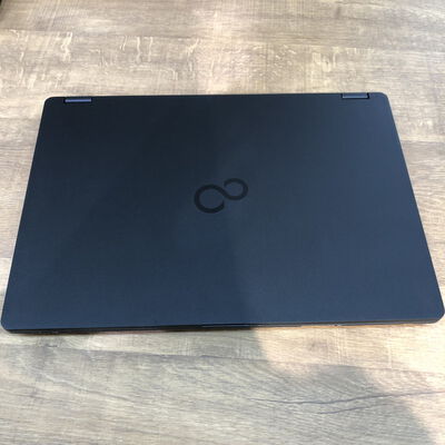【姫路店】中古  FUJITSU LIFEBOOK U7410 (INTEL Core i5 10310U 1.7GHz/16GB/SSD256GB/-/オンボード/14/1366x768/Wi-Fi/WEBCAM/W11H64) 180534 