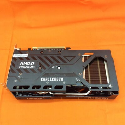 【なんば店】中古  ASRock RX9060XT CL 8GO/AX  3280021079 