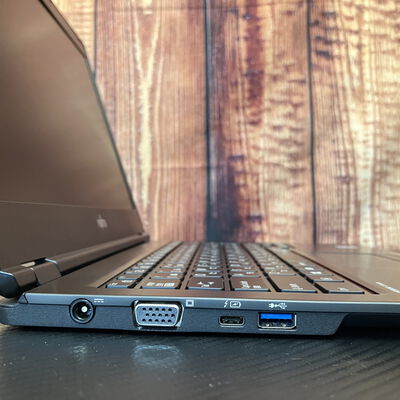 【富士青葉店】中古  FUJITSU LIFEBOOK U7410 (INTEL Core i5 10310U 1.7GHz/16GB/SSD256GB/-/オンボード/14/1366x768/Wi-Fi/WEBCAM/W11H64/Microsoft Office Home and Business 2024付) 180536 