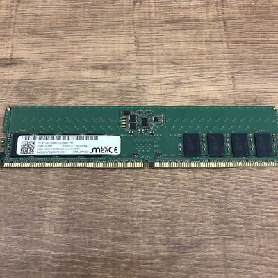 【宇都宮鶴田店】中古  PC5-44800 16GB デスクトップ用 149153 