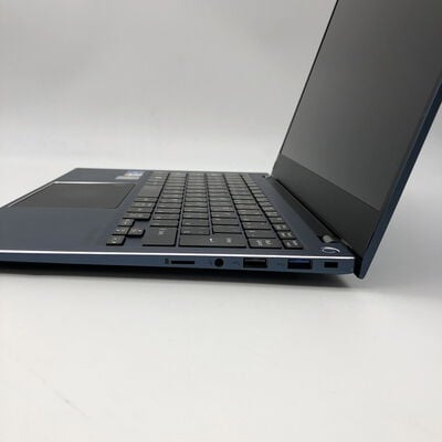 【大分店】中古  THIRDWAVE BizPro14 181547 
