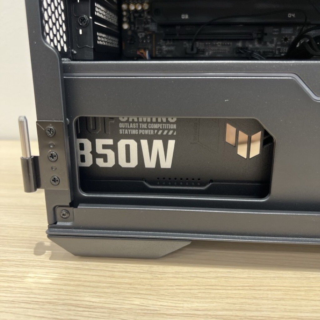 中古 自作PC(i7 14700KF/32GB/なし/なし/RTX4070 12GB/OSなし