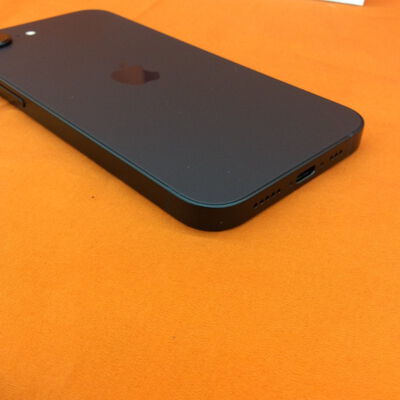 【なんば店】中古  【国内版SIMフリー】Apple iPhone16e ブラック 256GB MD1T4J/A 176680 