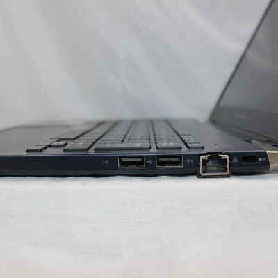 【通販センター】中古  TOSHIBA　G83/FP (i5-10210U/8G/SSD256G/-/15.6/WLAN/OS無)(Intel Core i5 10210U/8GB/SSD256GB/なし/オンボード/13.3/1920x1200/Wi-Fi/W11H64 MAR) 186025【7/2大決算値下げ!】 